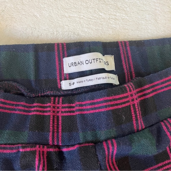 Urban Outfitters Naomi Knit Cropped Plaid Pants - Picture 2 of 2